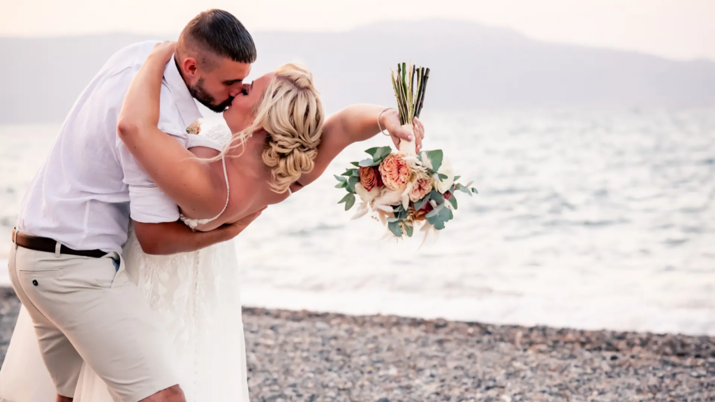 Beach wedding in Crete